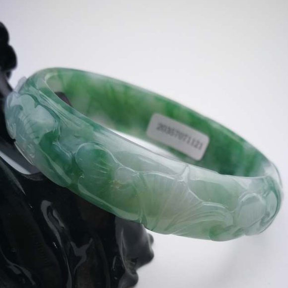NATURE BEAUTIFUL CARVING GRADE A GREEN JADE JADEITE BRACELET BANGLE 57MM #A1121 - Picture 3 of 9